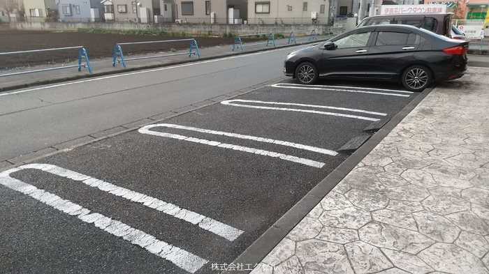 セジュール 駐車場