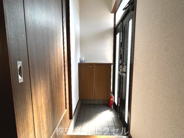 フォンテーヌ南倉沢 玄関