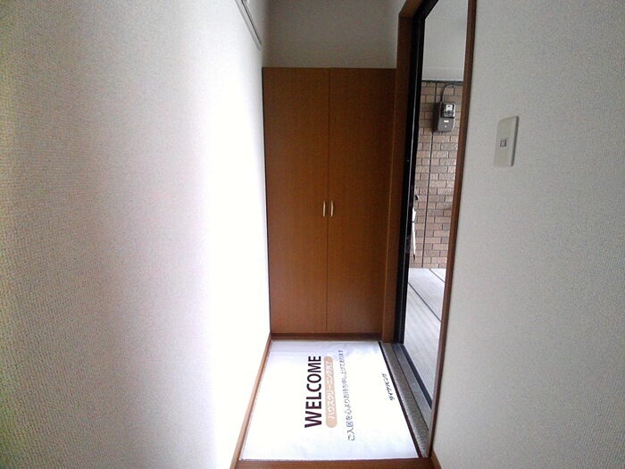 グランシャリオ 玄関