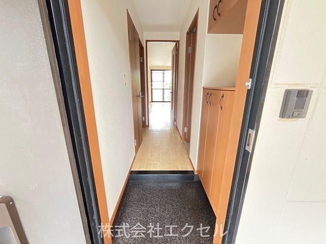 カサベルデ 玄関