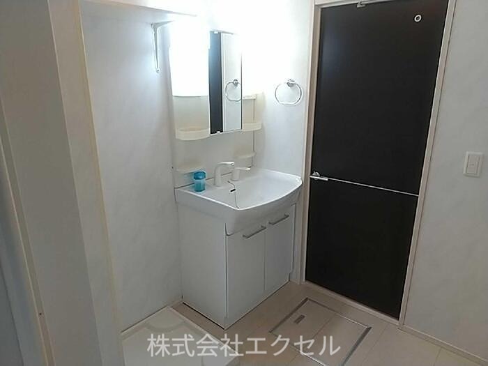 グランシャリオ万願寺 洗面所