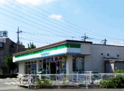 コンフォートヤマダヤ コンビニ