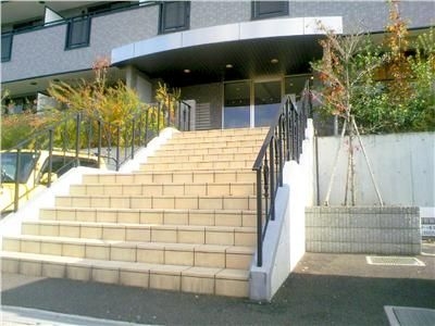ラプランタン エントランス