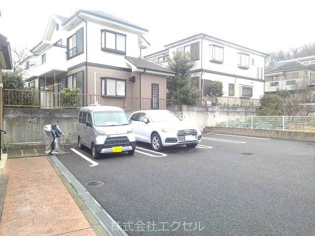 アルバータ6 駐車場