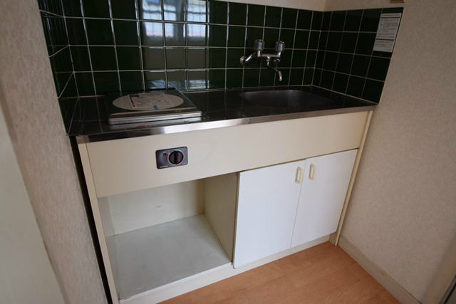 ドルフ東海大 キッチン