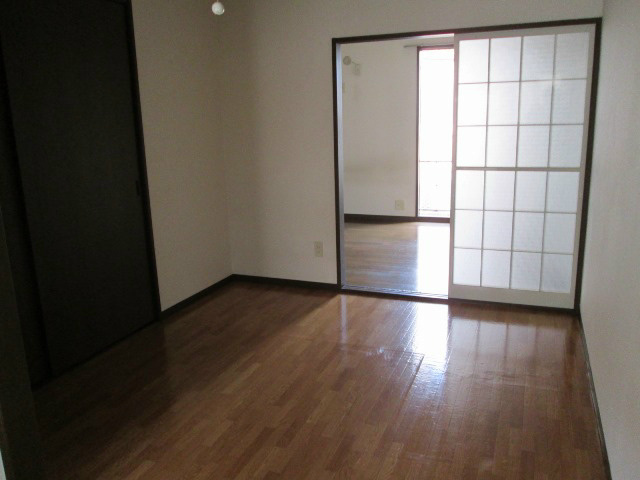 ファミーユ伊勢原 ベッドルーム