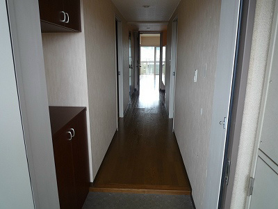 ルミエール高橋 玄関