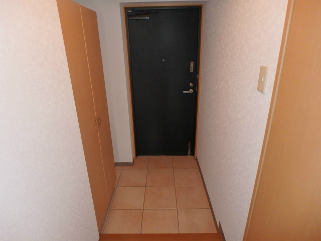 デュー・カルム 玄関