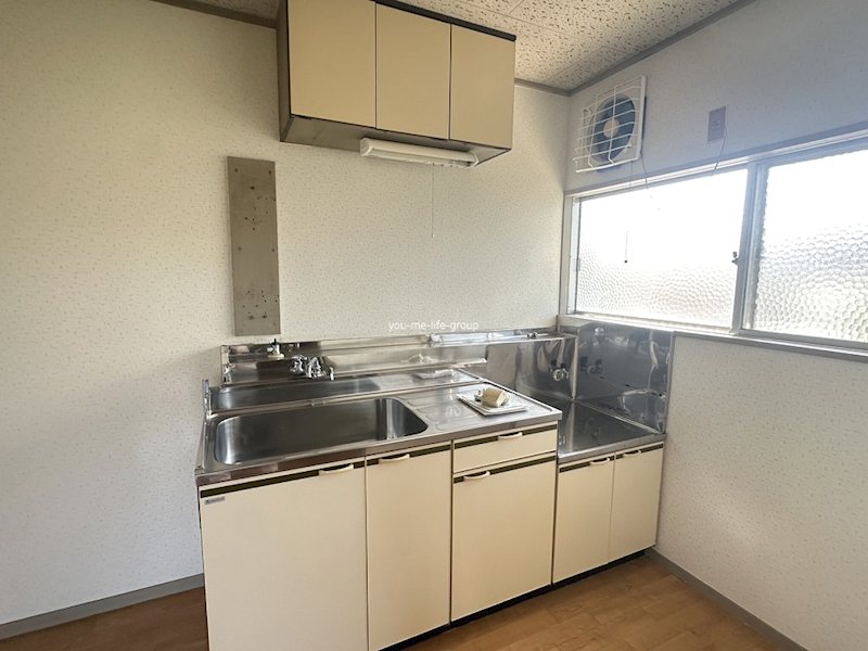 高部ハイツ キッチン