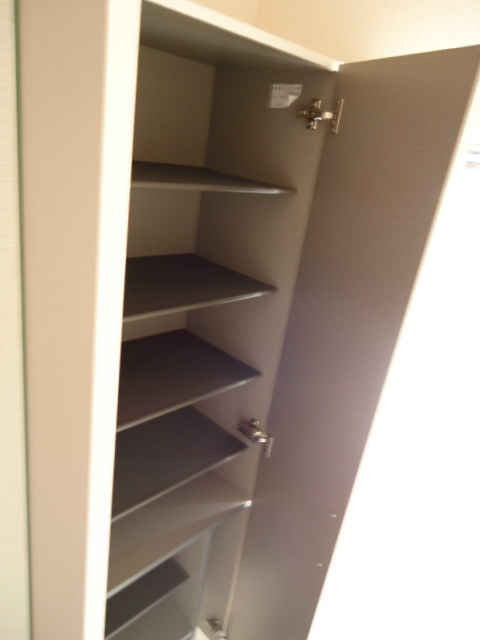 ポラリスFⅠ 玄関