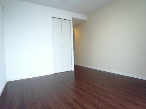 リビング リブリ・コンソラトゥール リビング