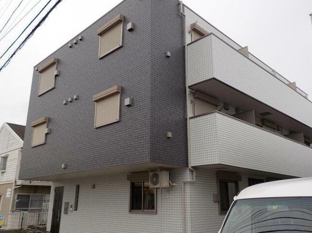 イーセブン湘南 201号室 外観