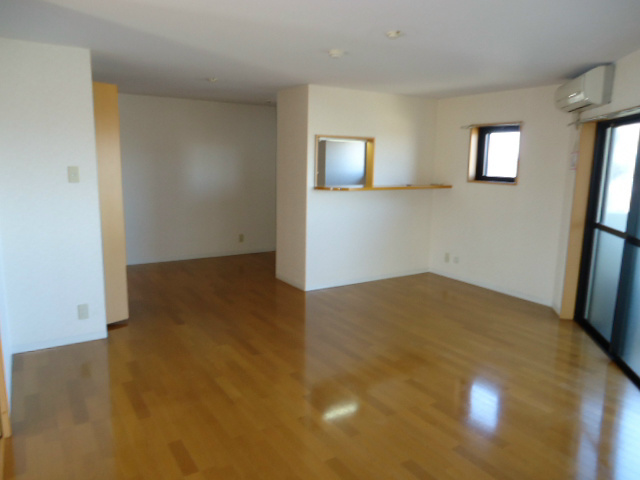 ハイエストピーク リビング