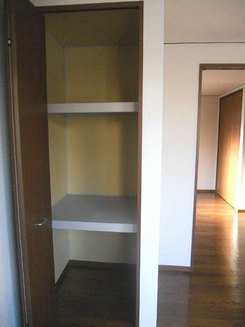 アンジェラス 収納