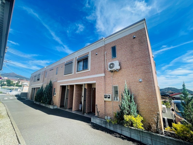 ラークヒル 201号室 外観