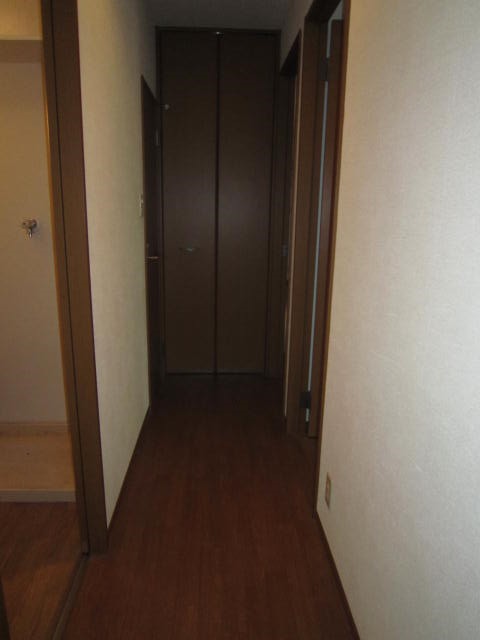 パラシオンB  玄関