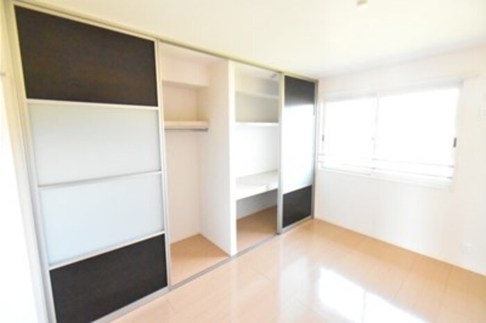 グランド　ソレーユ ベッドルーム