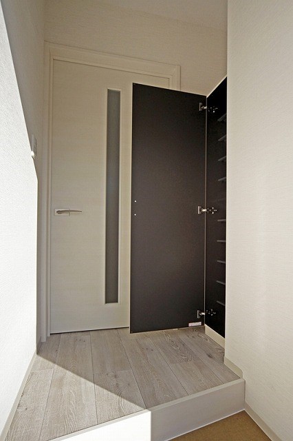 クォーレプレッソ 玄関