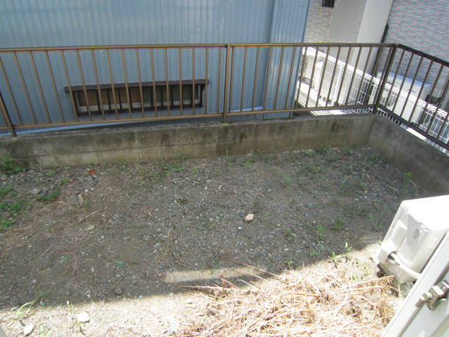 新田ハイツ ベランダ