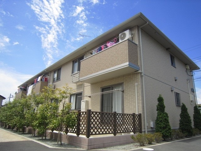 ロイヤルタウンKG　B棟 101号室 外観