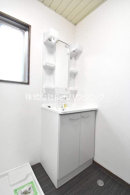 メナーハイツ藍 洗面所