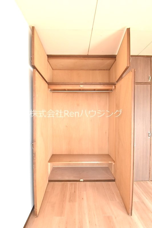 メナーハイツ藍 収納