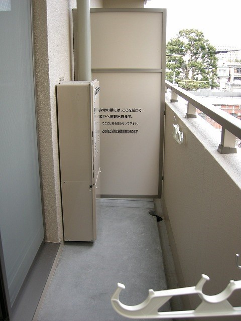 グリーンヒル冷泉通 ベランダ