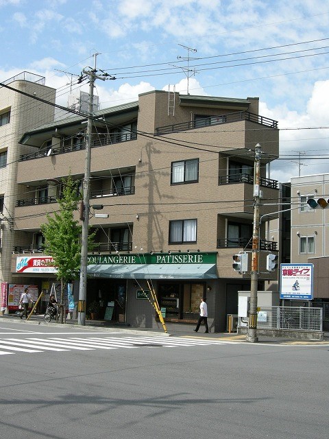 グランコスモ出町柳II 205号室 外観