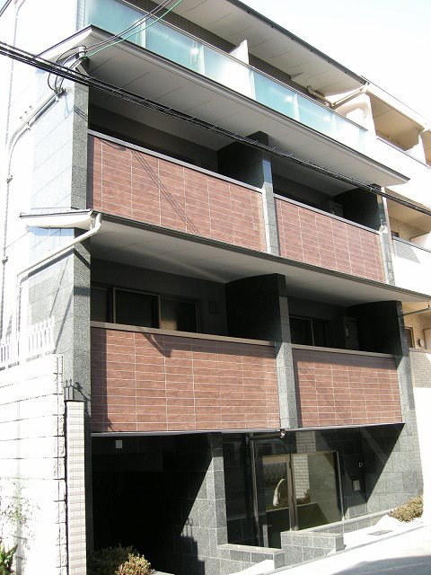 グランコスモ出町 302号室 外観