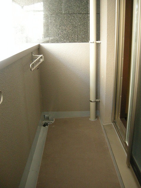 グランコスモ出町 ベランダ