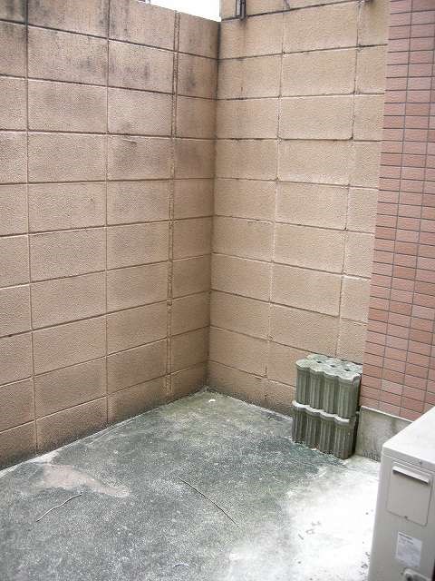 コスモハイツ河原町 ベランダ