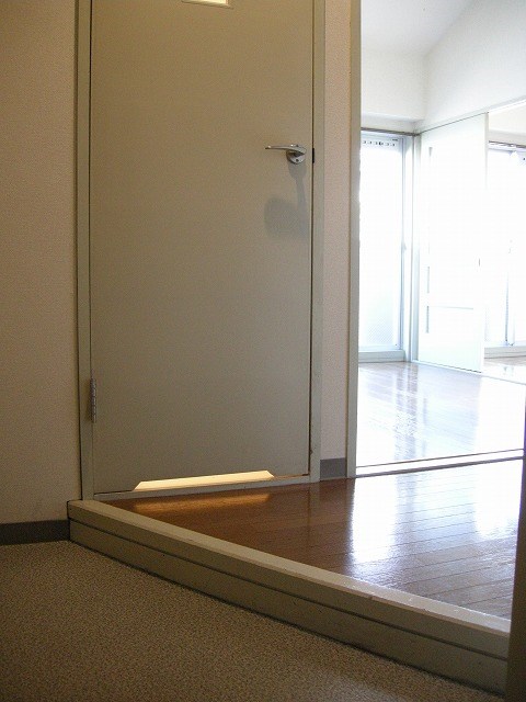 グリーンヒル塔ノ段 玄関