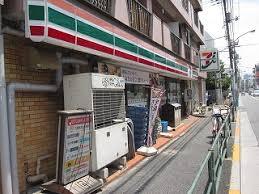 第2コーポ神宮 コンビニ