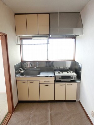 ハイツ岡田 キッチン