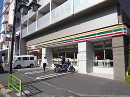 ガーデンハイム弥生 コンビニ