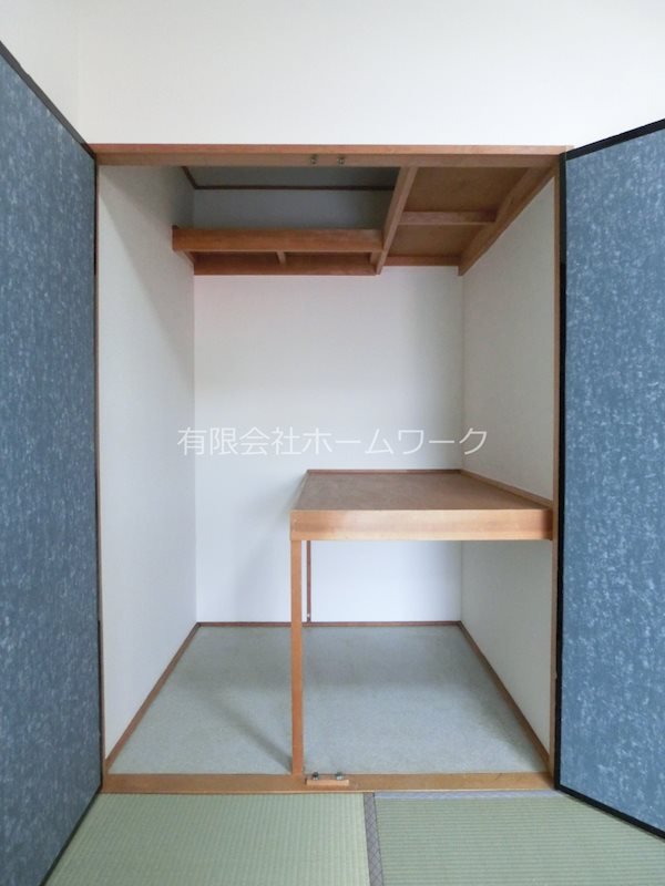 エランヴィタル新中野 収納