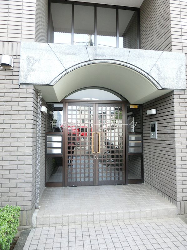 エランヴィタル新中野 エントランス