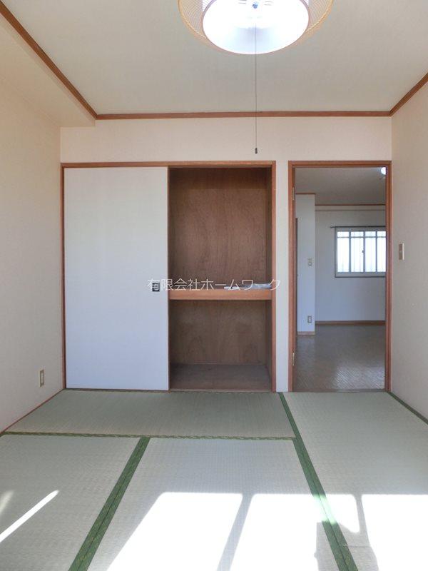 すみれマンション 収納