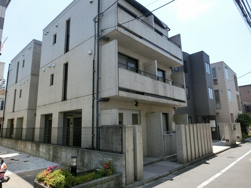 アーケイディア 外観