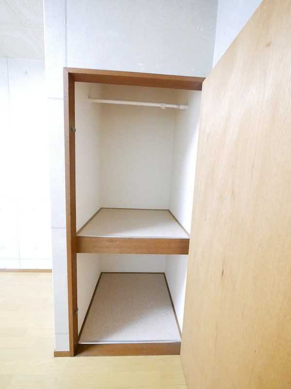 田中アパート 収納