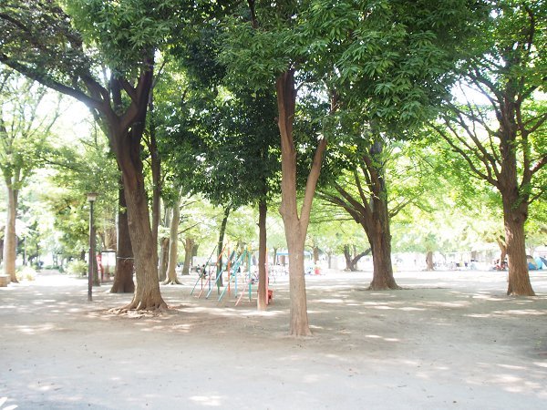 ときわ台マンション 公園