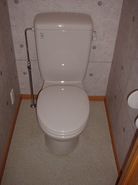 フェニックス三軒茶屋 トイレ