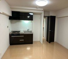 フェニックス新横濱参番館 リビング