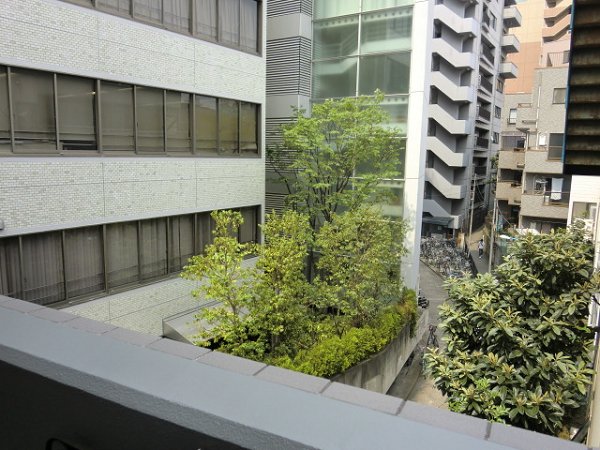フェニックス西新宿壱番館 ベランダ