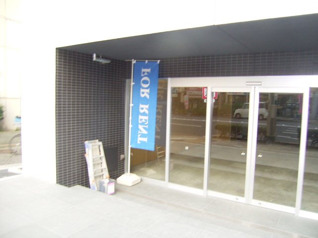 ZOOM横浜SQUARE エントランス