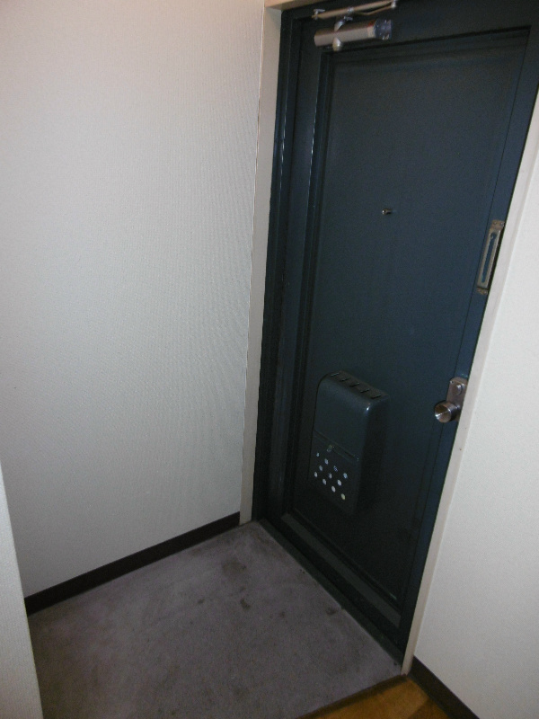 グリーンハイム小池 玄関