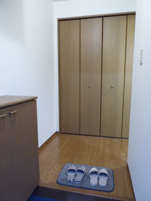 メイプルタウン 玄関