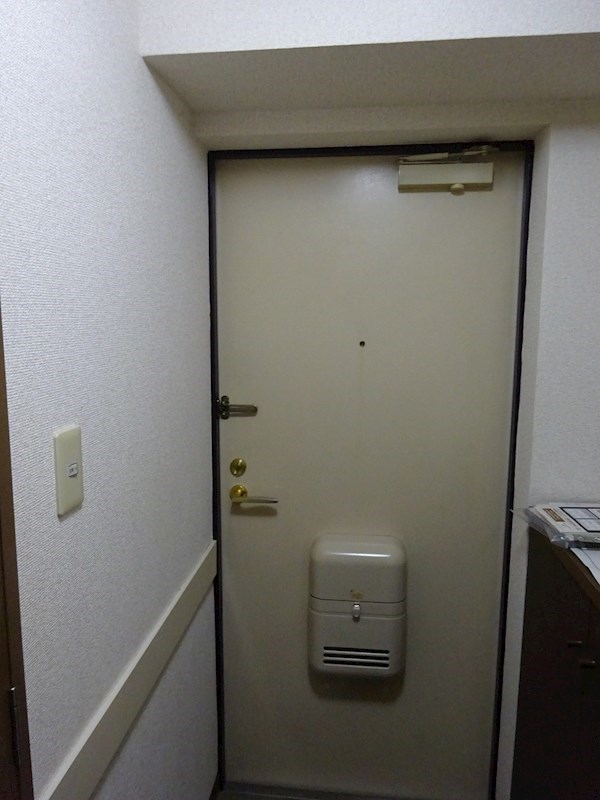 モンテベーネ 玄関