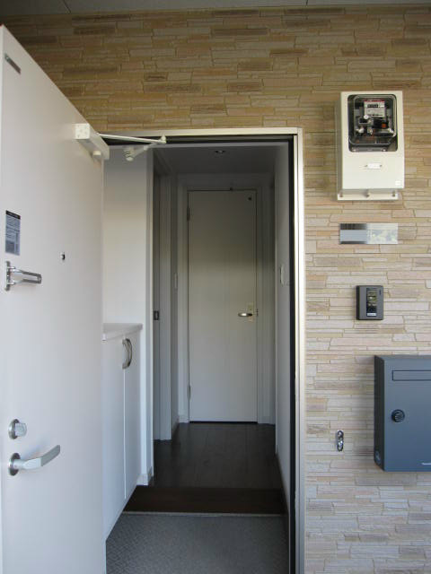 ソレアード 玄関