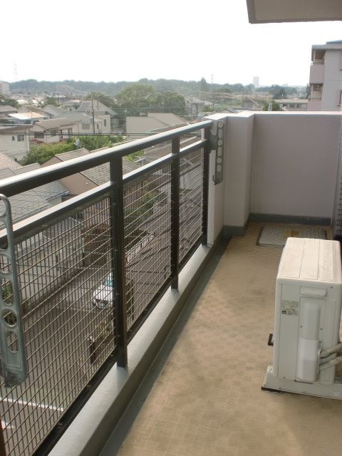 クレール滝山 ベランダ